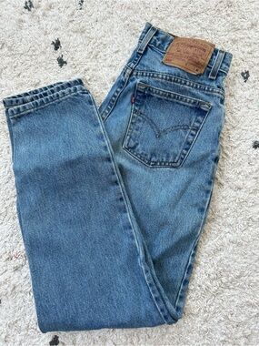 Vintage 1999 Levi’s 550 Jeans